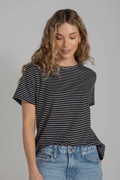 Camiseta Rita Rayas Negra