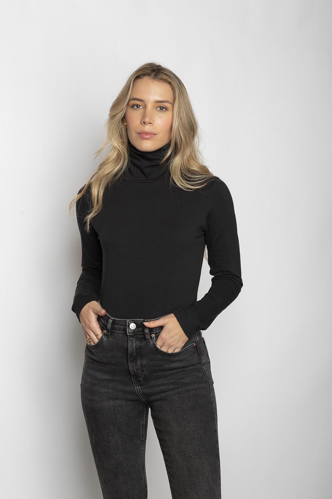 Camibuzo Eva Negro