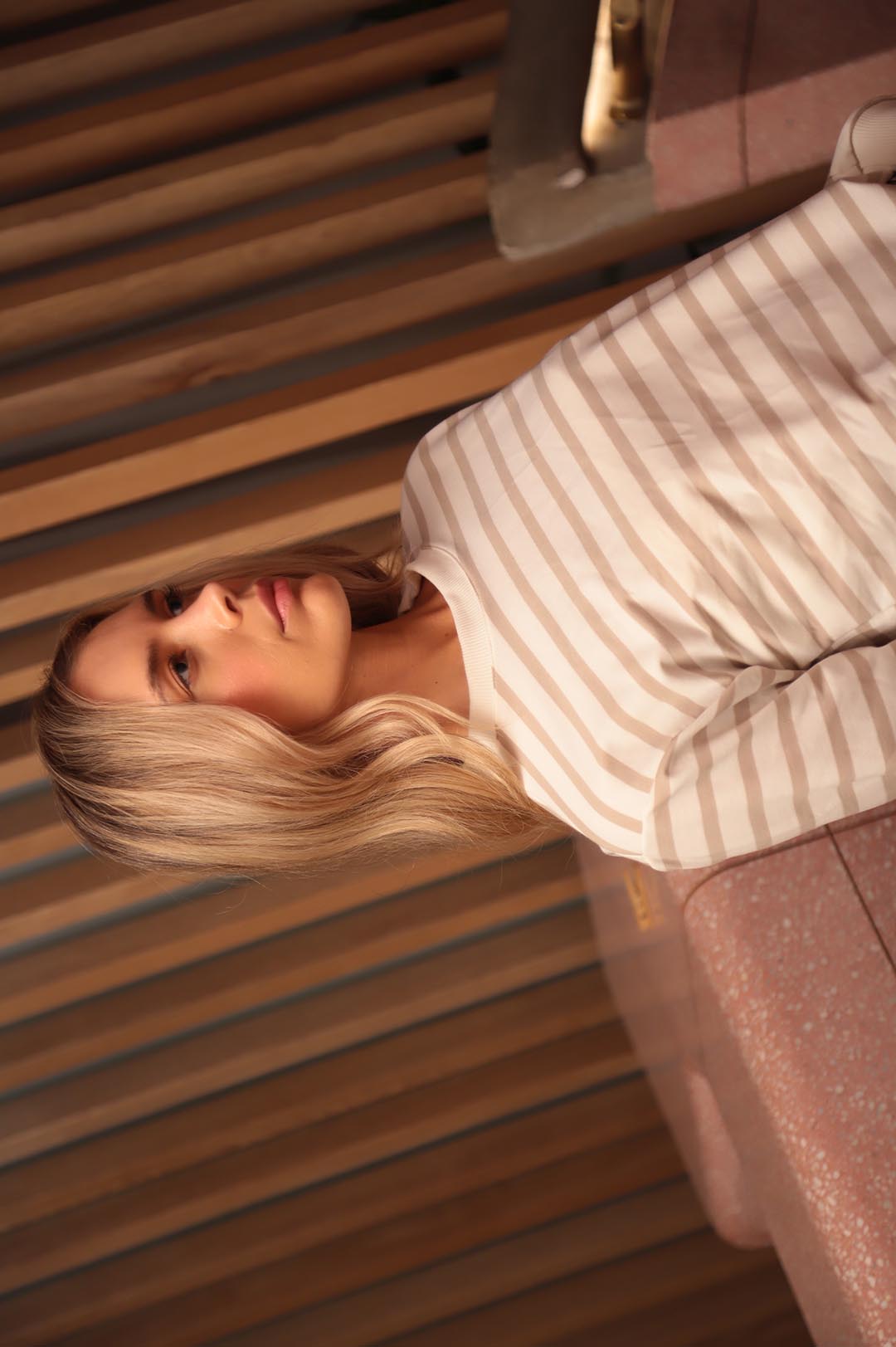 Buzo Micaela Camel